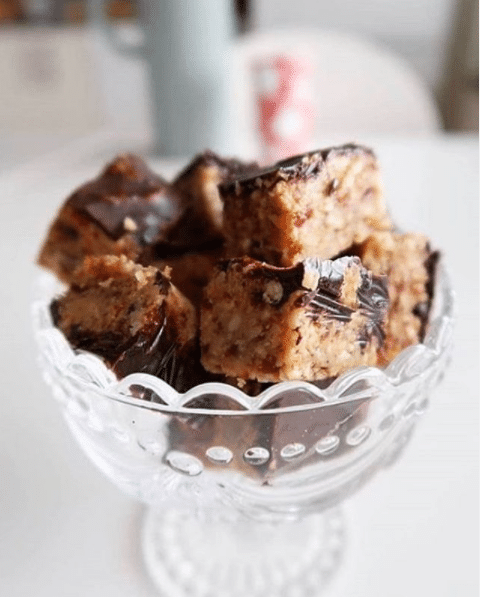 Snickerskaka Vegansk och Glutenfri